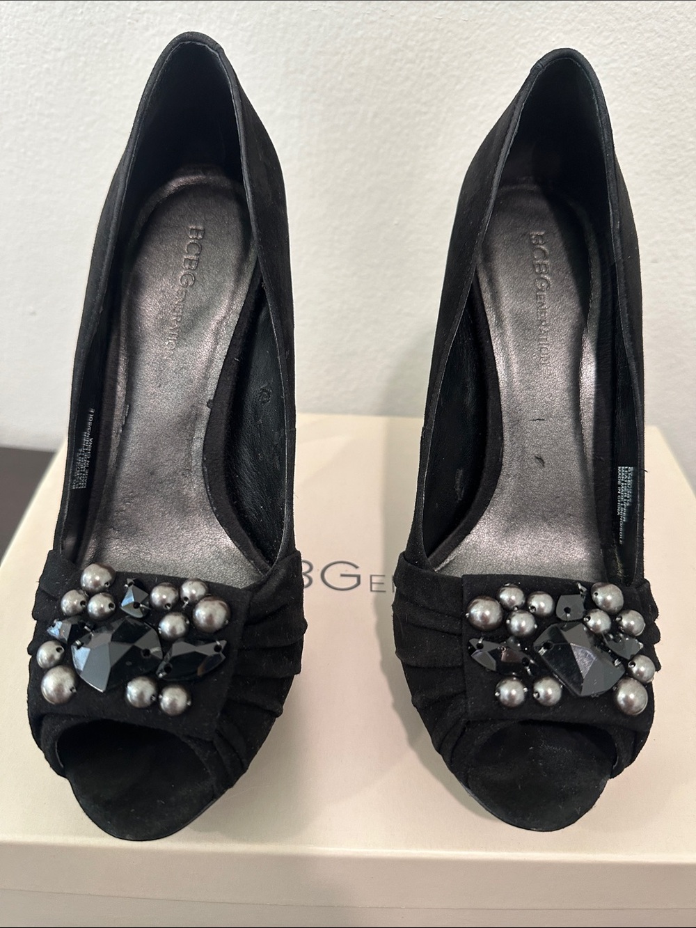 BCBG Generation Dante Black Suede Peep Toe Jeweled Heels Size 6.5